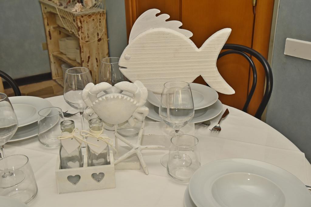 Hotel Continental Pietra Ligure Exteriér fotografie