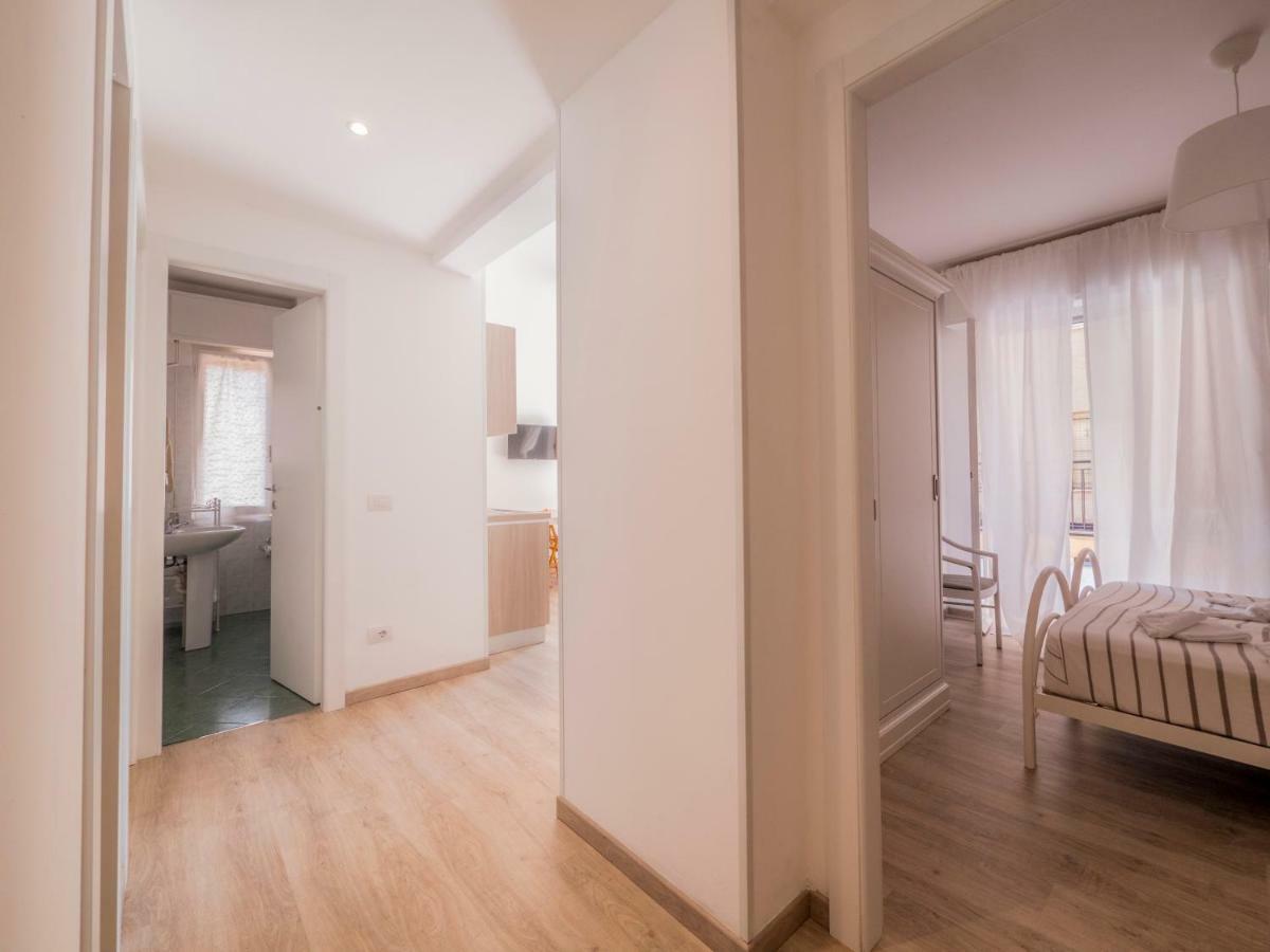 Hotel Continental Pietra Ligure Exteriér fotografie